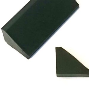 rilprofielrubber A1 60°shore A zwart 10.5x10.5 mm hoog vlak